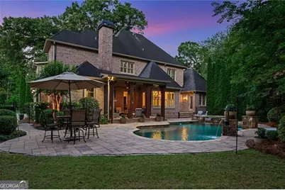 4304 Berkford Circle NE, Atlanta, GA 30319 - Photo 5