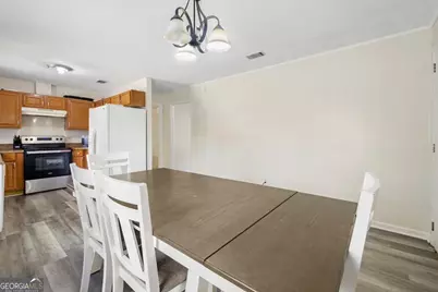 809 N Main Street, Statesboro, GA 30458 - Photo 11