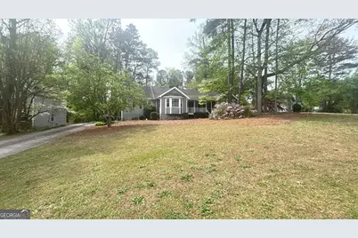 6351 Wyndham Lakes Drive, Dallas, GA 30157 - Photo 1