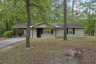 219 Surrey Rd, Hinesville, GA 31313 - Photo 3