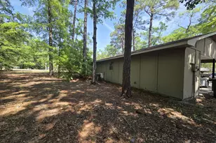 219 Surrey Rd, Hinesville, GA 31313 - Photo 13