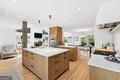 2014 N Ponce De Leon Avenue NE, Atlanta, GA 30307 - Photo 13