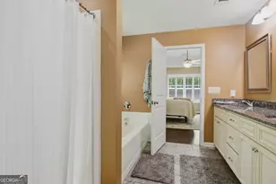 56 Brooks Lake Dr, Newnan, GA 30263 - Photo 17