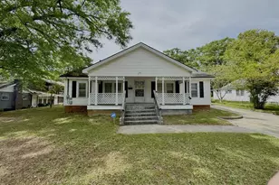 354 S Pine St, Toccoa, GA 30577 - Photo 1