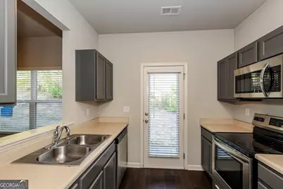 6350 Rockaway Road, Atlanta, GA 30349 - Photo 5