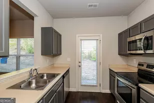 6350 Rockaway Rd, Atlanta, GA 30349 - Photo 5