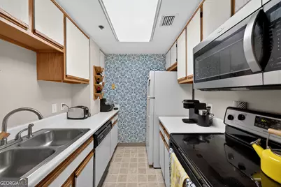 1280 W Peachtree Street NW #APT 2502, Atlanta, GA 30309 - Photo 9