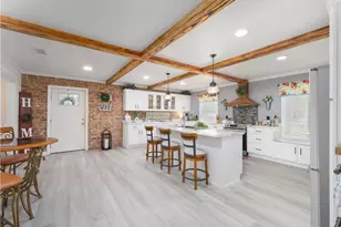 2075 Sylvia Ln, Waycross, GA 31503 - Photo 5