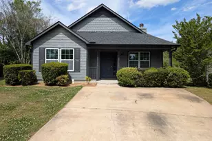 106 Pier Pt, Griffin, GA 30223 - Photo 1