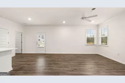 520 Silver Moon Drive, Loganville, GA 30052 - Photo 11