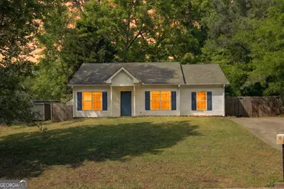 270 Griffith Street, Winder, GA 30680 - Photo 3