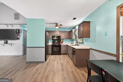 270 Griffith Street, Winder, GA 30680 - Photo 7