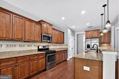 310 Ivy Lane, Senoia, GA 30276 - Photo 17