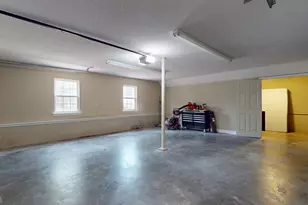 704 Hillwood Dr, Statesboro, GA 30458 - Photo 35