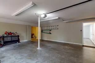 704 Hillwood Dr, Statesboro, GA 30458 - Photo 33