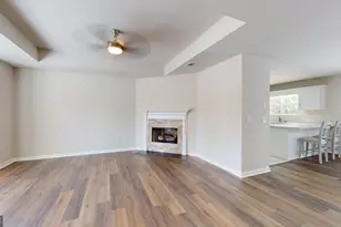 704 Hillwood Dr, Statesboro, GA 30458 - Photo 5