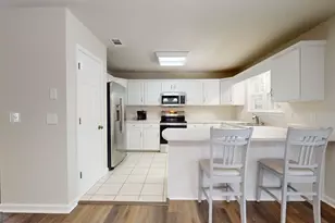 704 Hillwood Dr, Statesboro, GA 30458 - Photo 13
