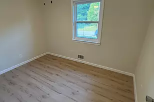 264 Shelburn Dr, Riverdale, GA 30274 - Photo 19