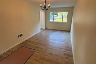 264 Shelburn Dr, Riverdale, GA 30274 - Photo 9