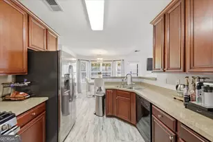 1201 Pendley Point, Hampton, GA 30228 - Photo 7