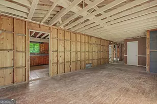 6263 Dodgen Rd SW, Mableton, GA 30126 - Photo 9