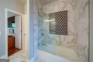 480 Chimney Bluff, Alpharetta, GA 30022 - Photo 23
