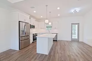 109 Jordan Dr, Thomasville, GA 31757 - Photo 9