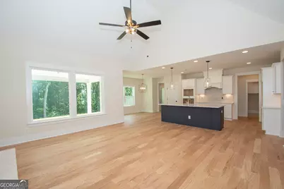 17 Hedge Court, Newnan, GA 30263 - Photo 5