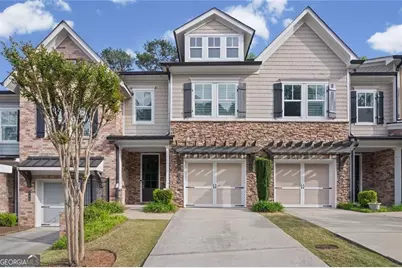 138 Bellehaven, Woodst, GA 30188 - Photo 1