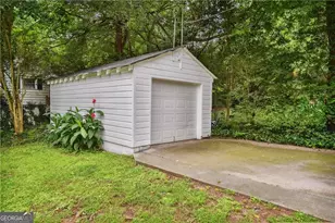 1249 Goodwin Rd NE, Atlanta, GA 30324 - Photo 25