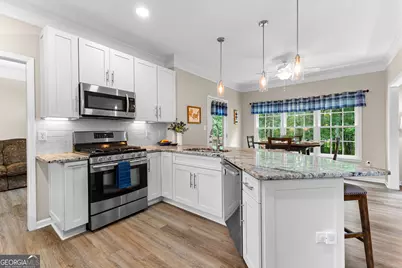 50 Barrington Grange Court, Sharpsburg, GA 30277 - Photo 13