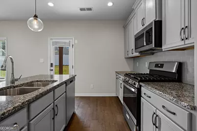 139 Ashton Place, Newnan, GA 30265 - Photo 13