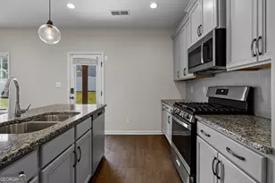 139 Ashton Pl, Newnan, GA 30265 - Photo 13