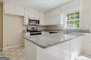 430 Ridgemont Dr, Fayetteville, GA 30215 - Photo 15