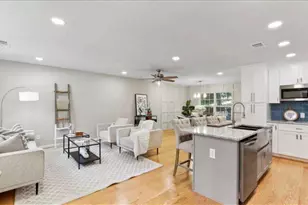 5115 Martins Crossing Rd, Stone Mountain, GA 30088 - Photo 5