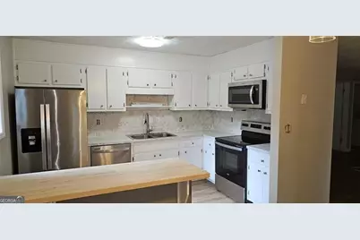 2810 Greenbower Court, Atlanta, GA 30349 - Photo 7