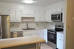 2810 Greenbower Ct, Atlanta, GA 30349 - Photo 7