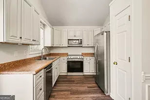 4083 Country Ln, Gainesville, GA 30507 - Photo 3