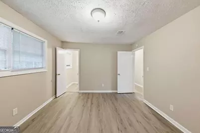 2322 Chestnut Log Loop, Lithia Springs, GA 30122 - Photo 15