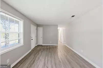 2322 Chestnut Log Loop, Lithia Springs, GA 30122 - Photo 5