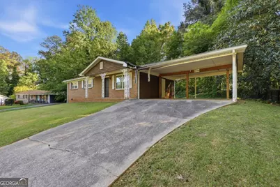 2322 Chestnut Log Loop, Lithia Springs, GA 30122 - Photo 3