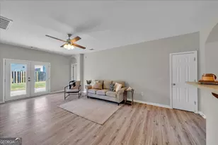 61 Chapel Lake N, Savannah, GA 31419 - Photo 13