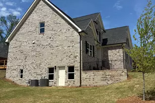 5620 Shamrock Ln, Douglasville, GA 30135 - Photo 3