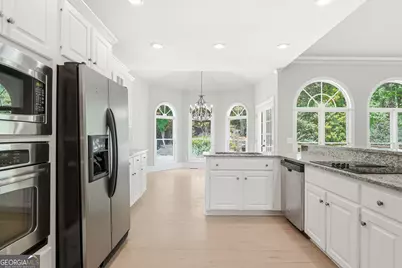 426 Clubview Drive, Woodstock, GA 30189 - Photo 13