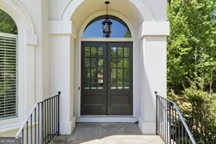 426 Clubview Dr, Woodstock, GA 30189 - Photo 3