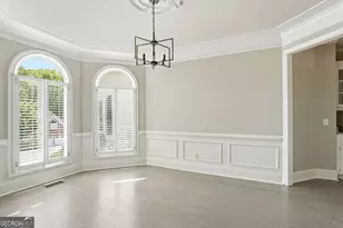 426 Clubview Dr, Woodstock, GA 30189 - Photo 7