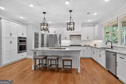 122 Brookfield Court SE, White, GA 30184 - Photo 1