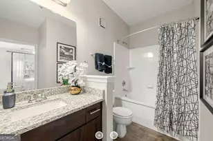 7150 W Peachtree Dunwoody Rd, Atlanta, GA 30328 - Photo 11