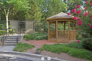 7150 W Peachtree Dunwoody Rd, Atlanta, GA 30328 - Photo 19