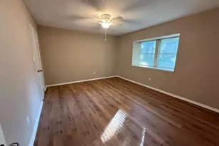 668 Garden Walk Dr, Stone Mountain, GA 30083 - Photo 21